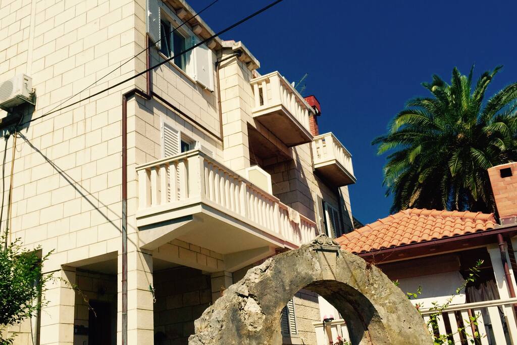 The house where the studio is locaded
