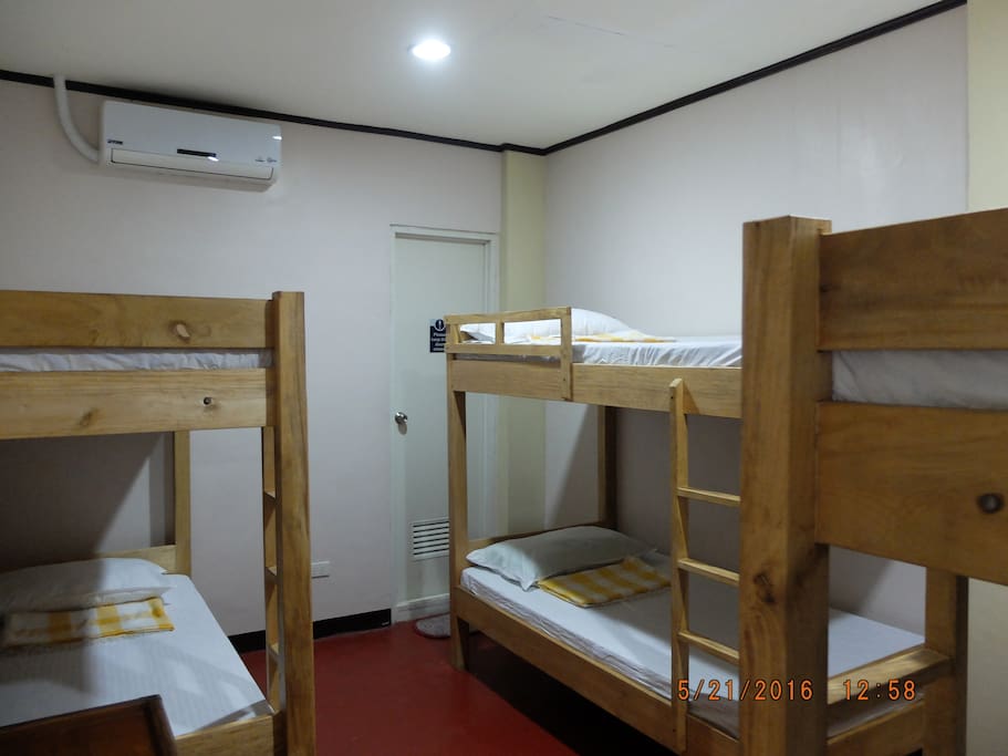 Room for 6 people