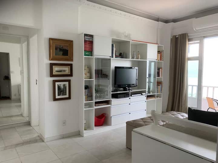 "Apartamento Frente Ao Mar Com Vista Espetacular" - Santos