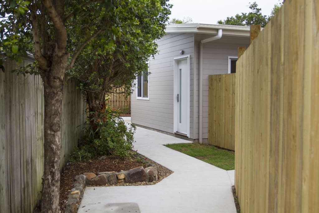 Entry walkway