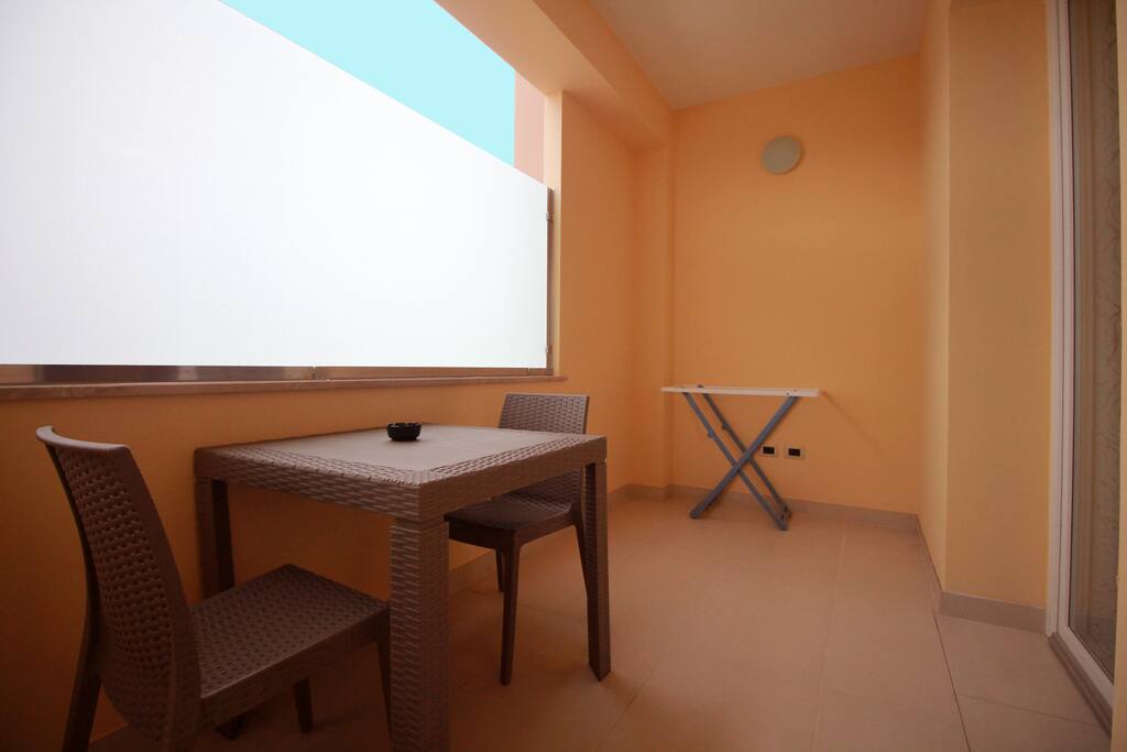 Balconcino privato presente in tutte le camere.