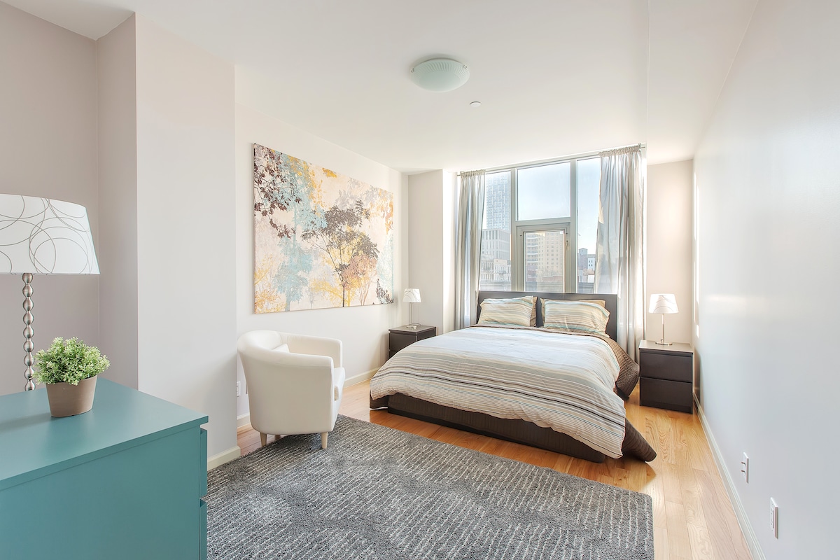 ห้องนอนใหญ่นอนได้ 2 คน