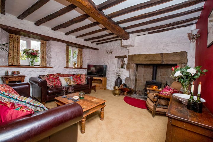 17th Century farmhouse Low Hall