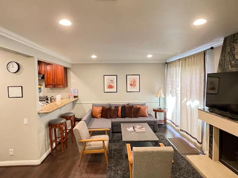 Top Airbnb: Shortest Walk Across Street to Disney Pool & Spa in Anaheim