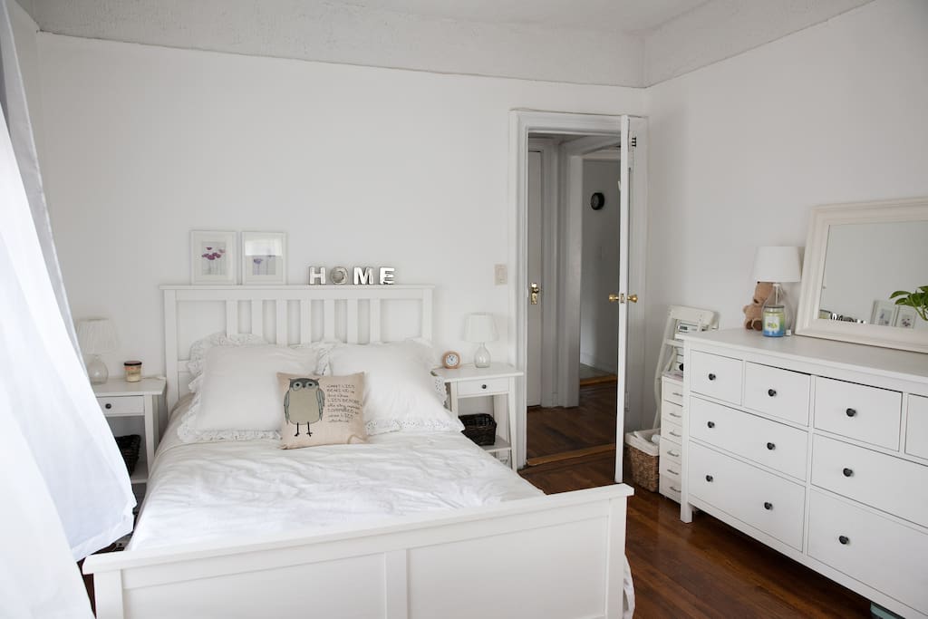 Bedroom (for Airbnb Guest)