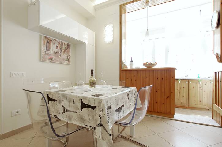 Romano’s Suite Testaccio Rome gallery image 4