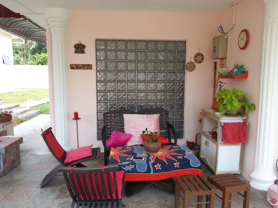 Spacious verandah outside the garden...have a cuppa of tea outside