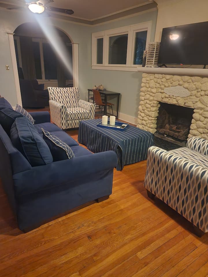 Sombra Vacation Rentals & Homes Ontario, Canada Airbnb