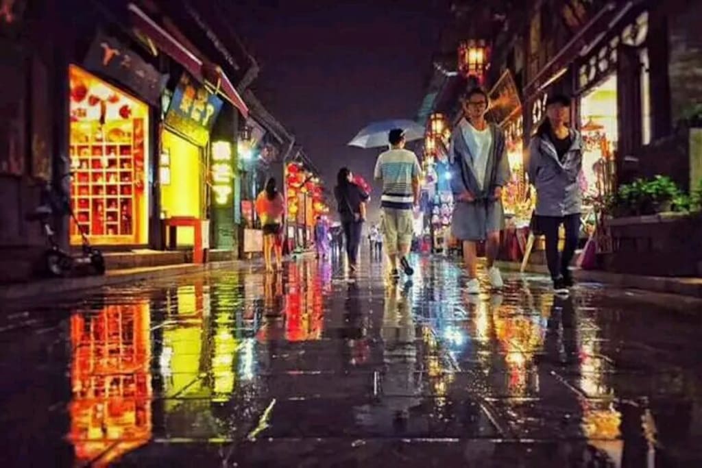 雨后的县衙,