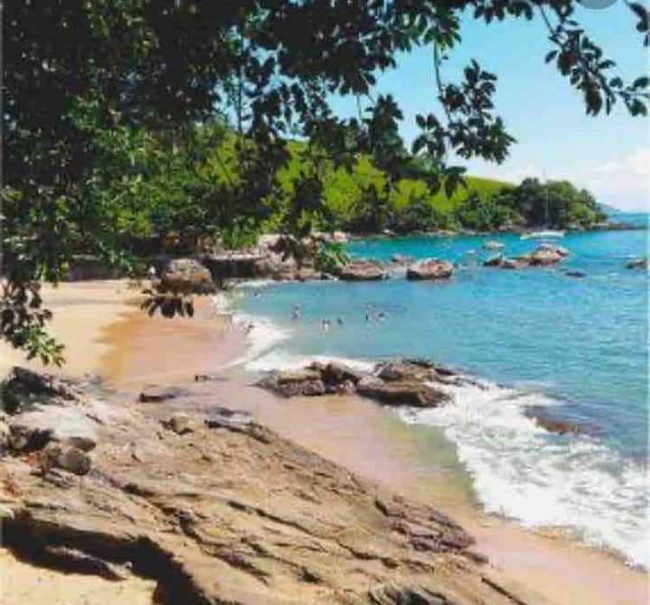 Portinho Beach - ประมาณ 800 mtrs of the Kit 