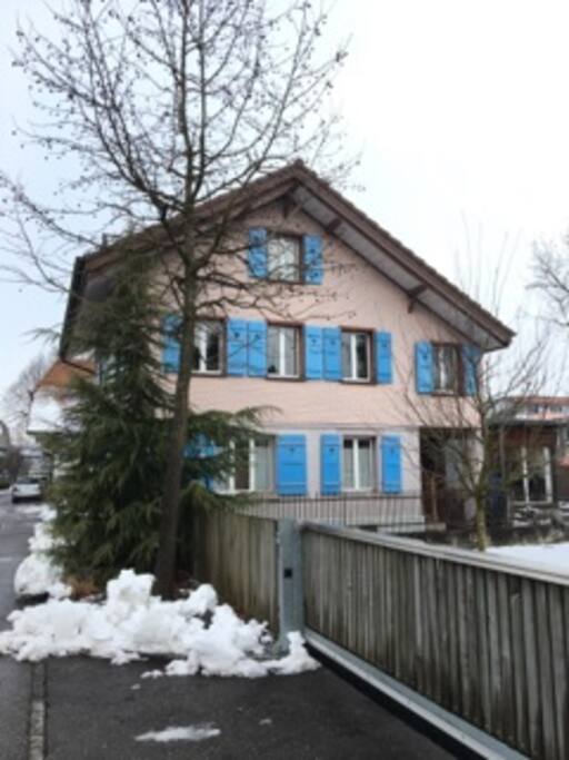 Wohnhaus - Whg im 2. St.