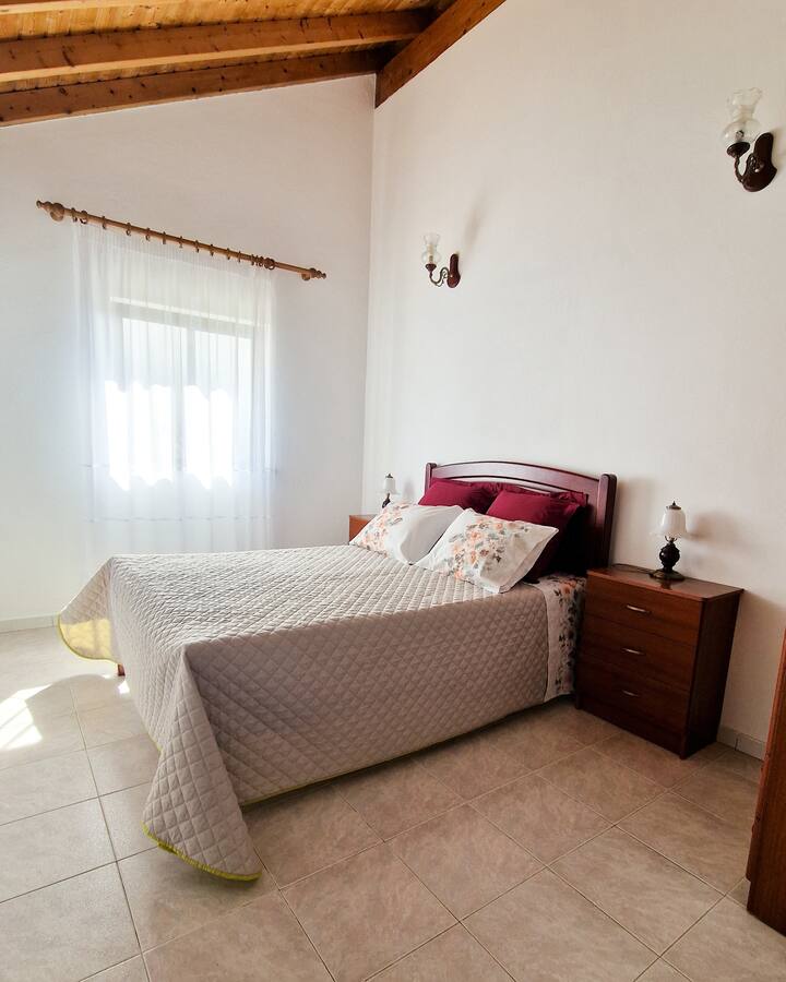 غرفة النوم 1