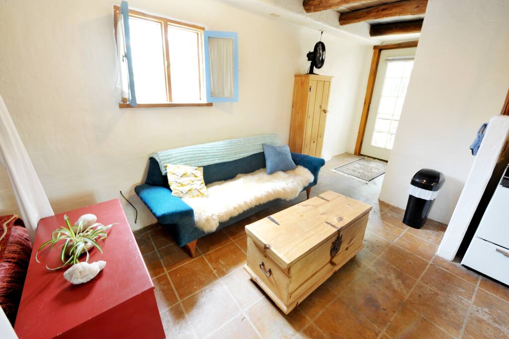 Beautiful private casita w/ kitchen Guesthouse for Rent in Santa Fe