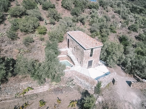 Eco-retreat surrounded by nature 3 km from the sea