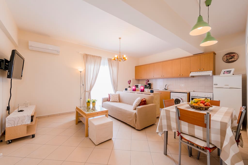 Kitchen & Living room