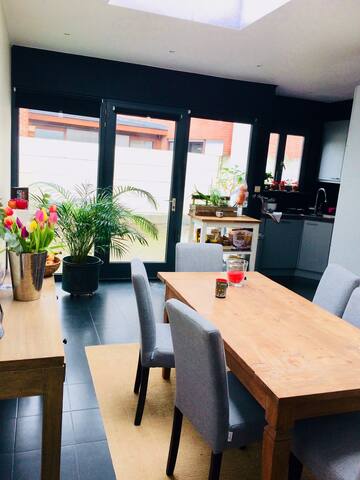 Beautiful house: 4ppl – 2 bedrooms gallery image 4