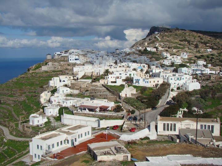 Independent house, Sikinos (Chorio)