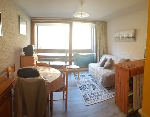 Successful Airbnb property: Beautiful view of the Cirque du Lys from the terrace in Cauterets
