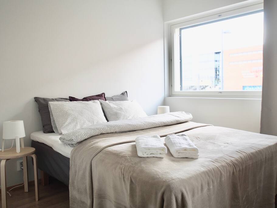 You can wake up to a warm morning light, or close the curtains and have a very slow morning in the calm neighbourhood
