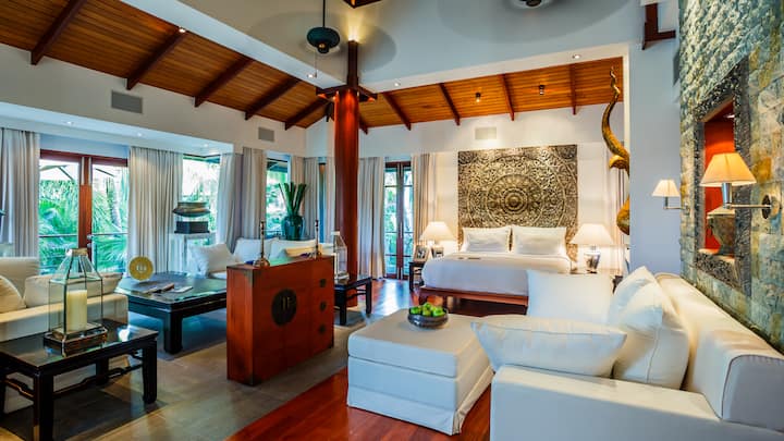 La suite Bird avec canapés confortables.