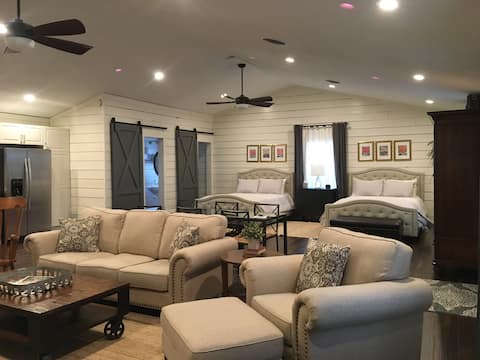Guest Studio Cottage