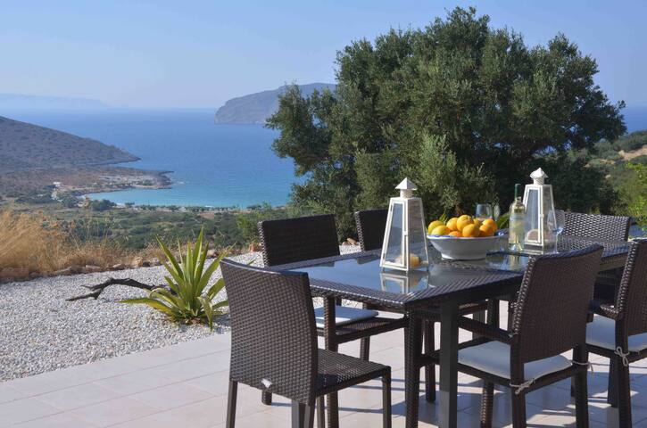 Tholos Bay Villas, Crete gallery image 5