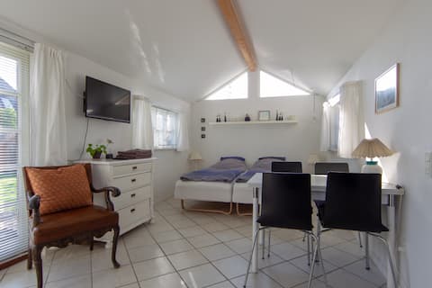 Charming annex in the center of Køges