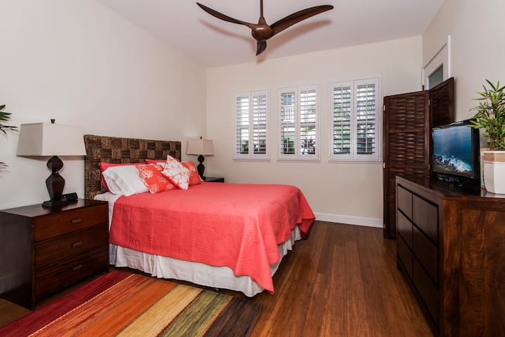 Главна спална соба со брачен кревет (широк 150 - 179 см)