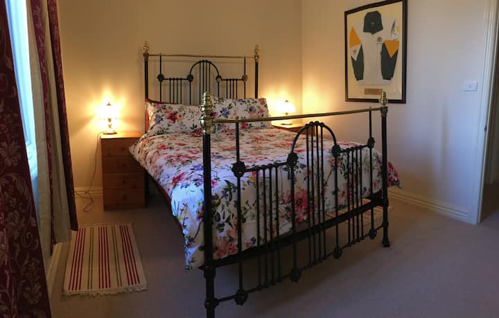 Griffiths room in the farmhouse has Double Bed