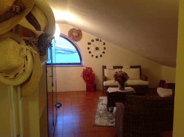 საძინებელი 4