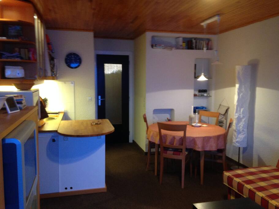 Main room with kitchen