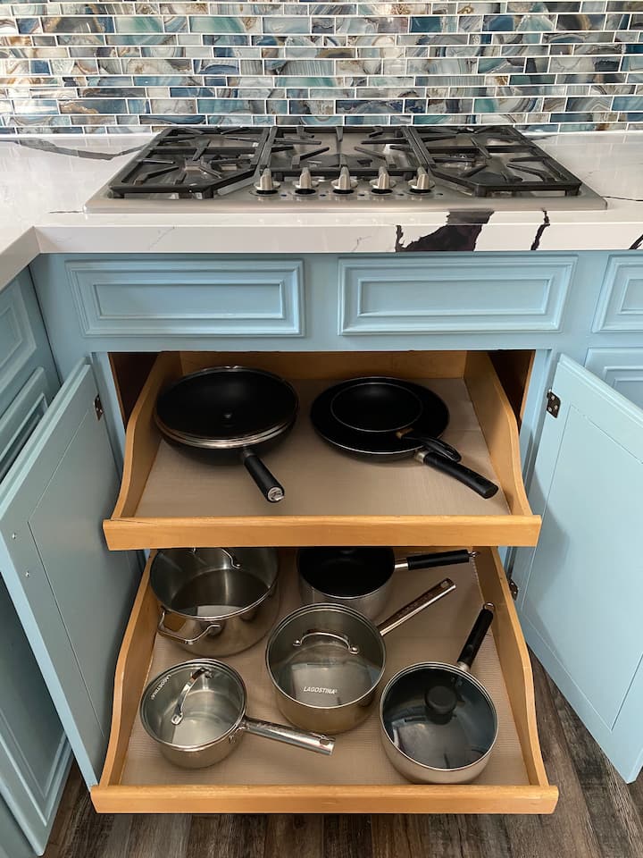 Top 10 Airbnb Vacation Rentals In PlymptonWyoming, Canada Updated