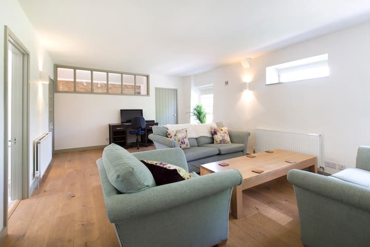 Cosy Coach House In Beautiful Village - Blenheim Palace