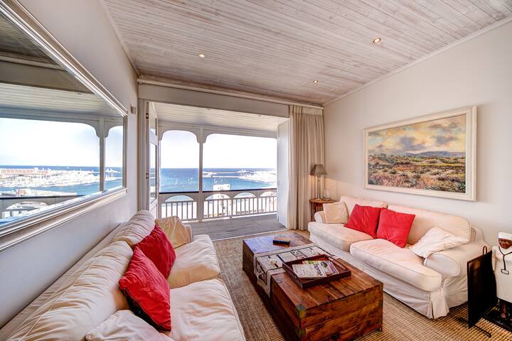 WhaleDance gallery image 4