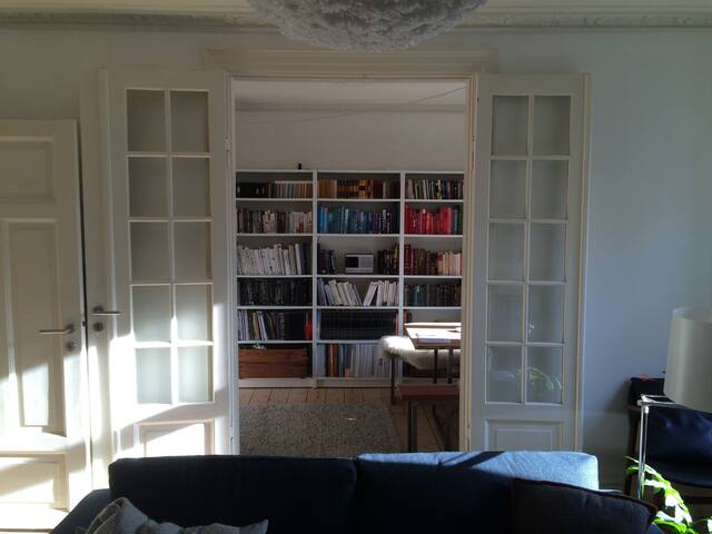 Danish Design | Unbeatable Location gallery image 3