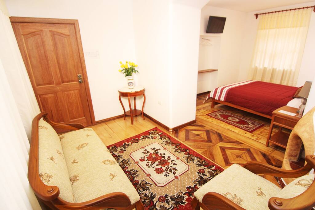 suite colonial