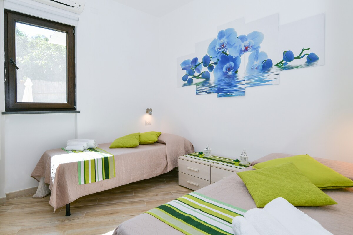 غرفة النوم 2