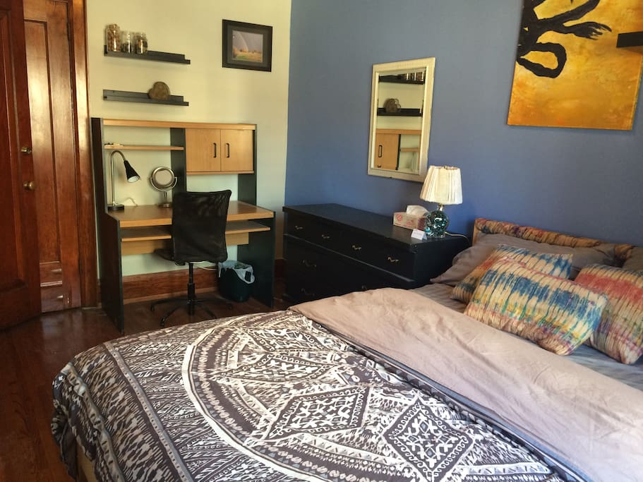 Desk & dresser