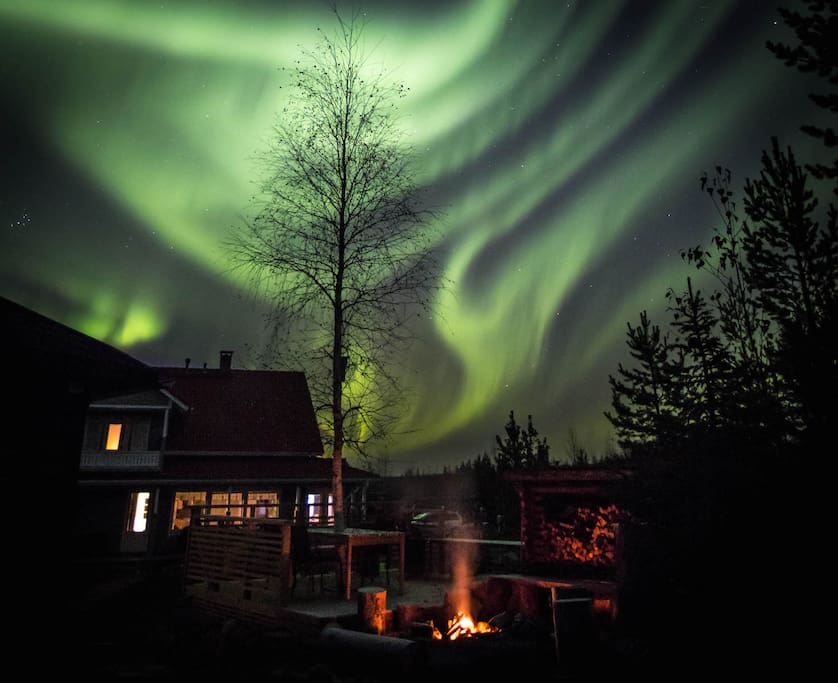 if there are northern lights in the sky, you can best see them here outside the city