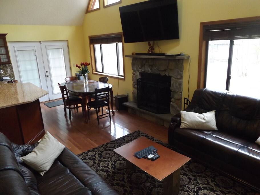 Living Room, TV and Fireplace