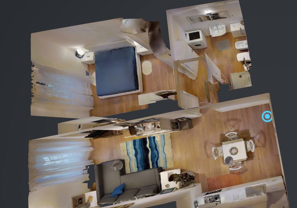 SECOND FLOOR APARTMENT