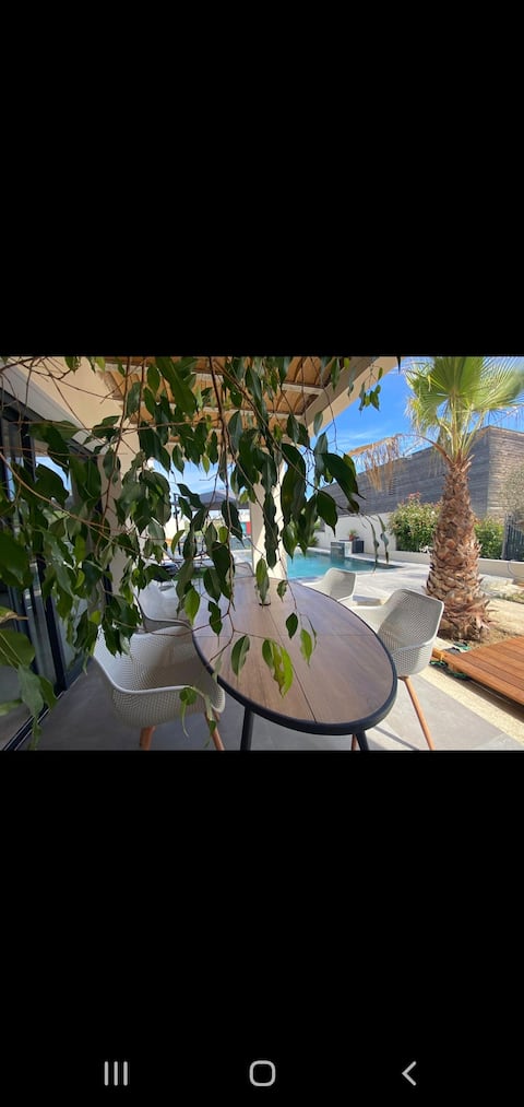 Beautiful family villa with salt pool