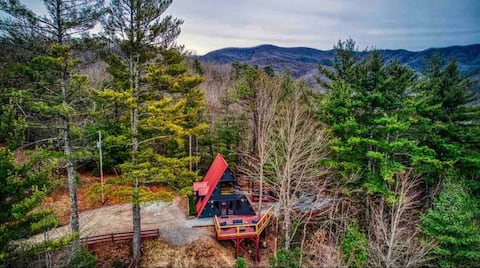 Secluded A-Frame | Amazing View | Couples Getaway