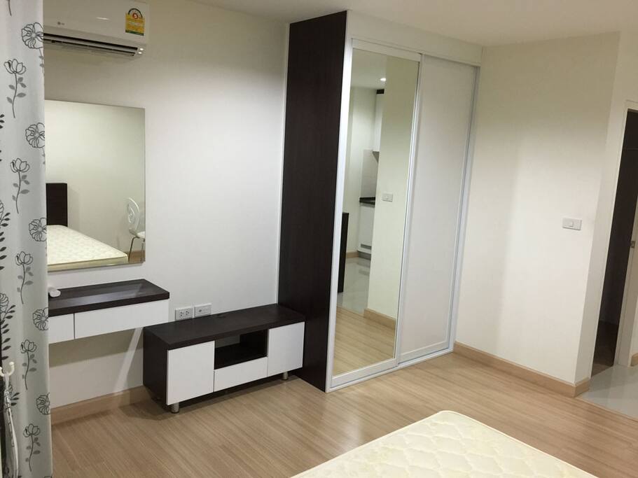 Wardrobe, TV Shelf
