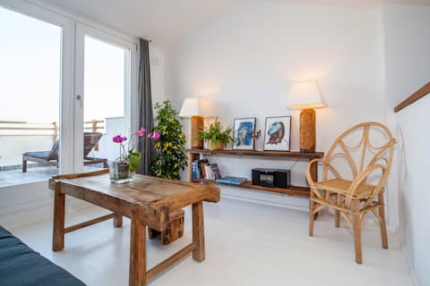 Anuncio de Airbnb popular: Peñita (Old Helmet) en Tarifa