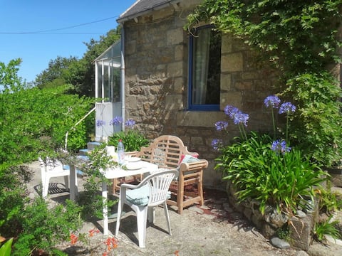 Charming house, 50m to seaside