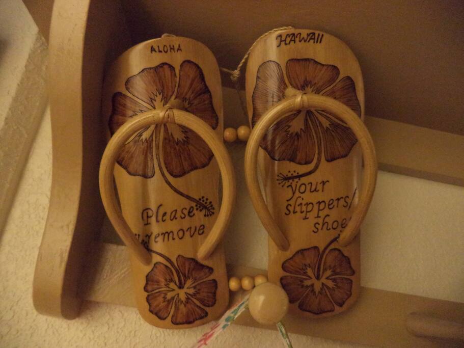 Please leave your shoes at the front door, Hawaiian custom