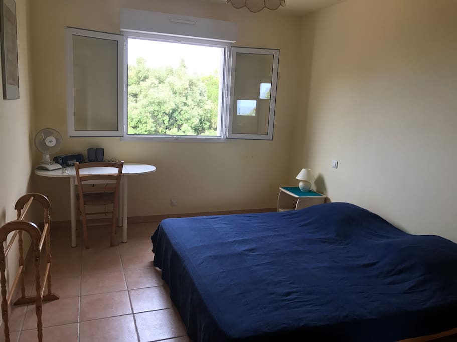 chambre 1 (deux lits vue sur mer étage supérieur)
