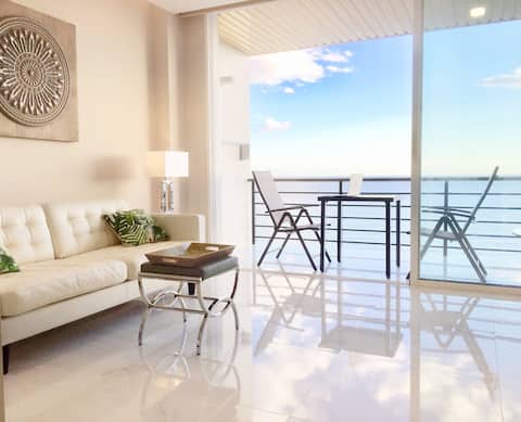Anuncio de Airbnb popular: Santa Clara Castle - 1329, Santa Castle. en Torremolinos
