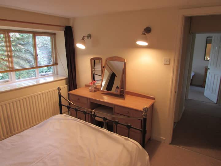 Habitación doble con vistas a la habitación doble. Casa de piscina.